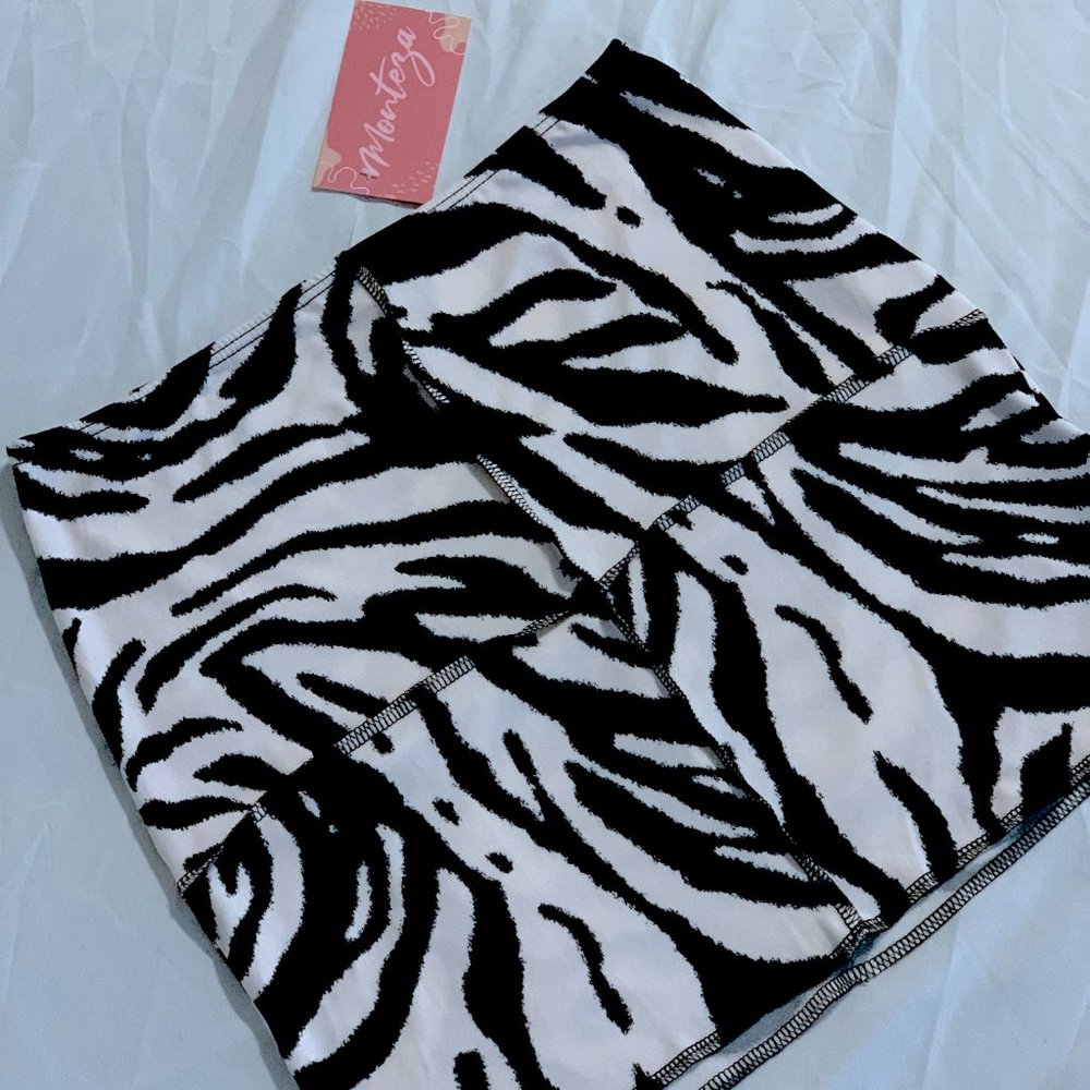Black and White Zebra Print Mini Skirt - Picture 3 of 3